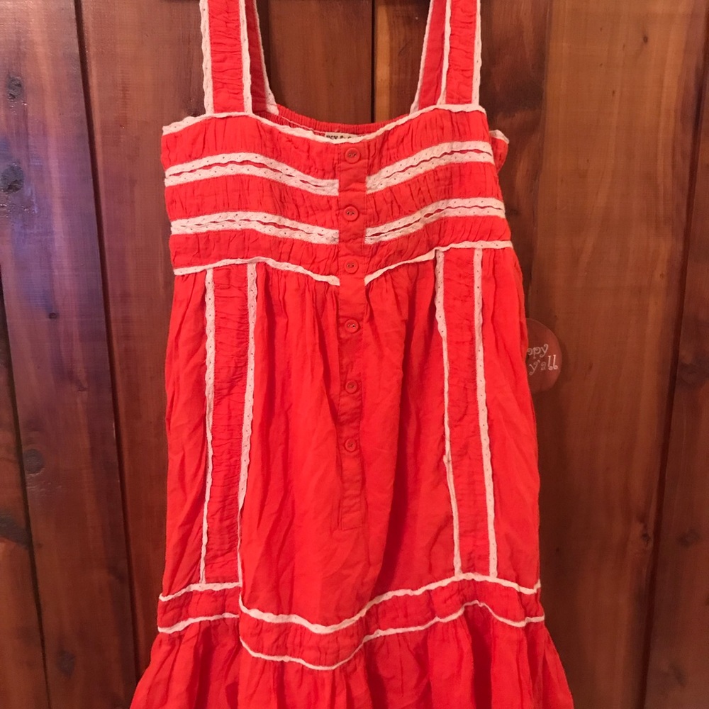 Red/orange dress
